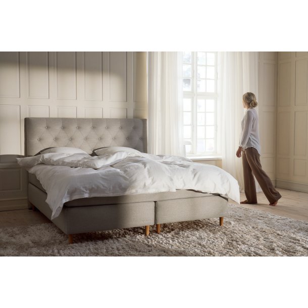 Dunlopillo Pure Kontinental 180x200 cm. med Cool Wave naturlatex topmadras - GRATIS Curvegavl
