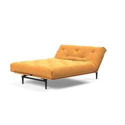 Colpus sovesofa med Soft Spring og sorte egeben fra Innovation