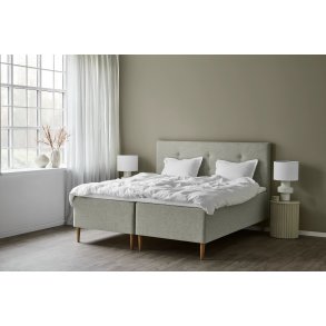 TEMPUR Relaxation Box 180x210 cm. med Topper One 5 cm.